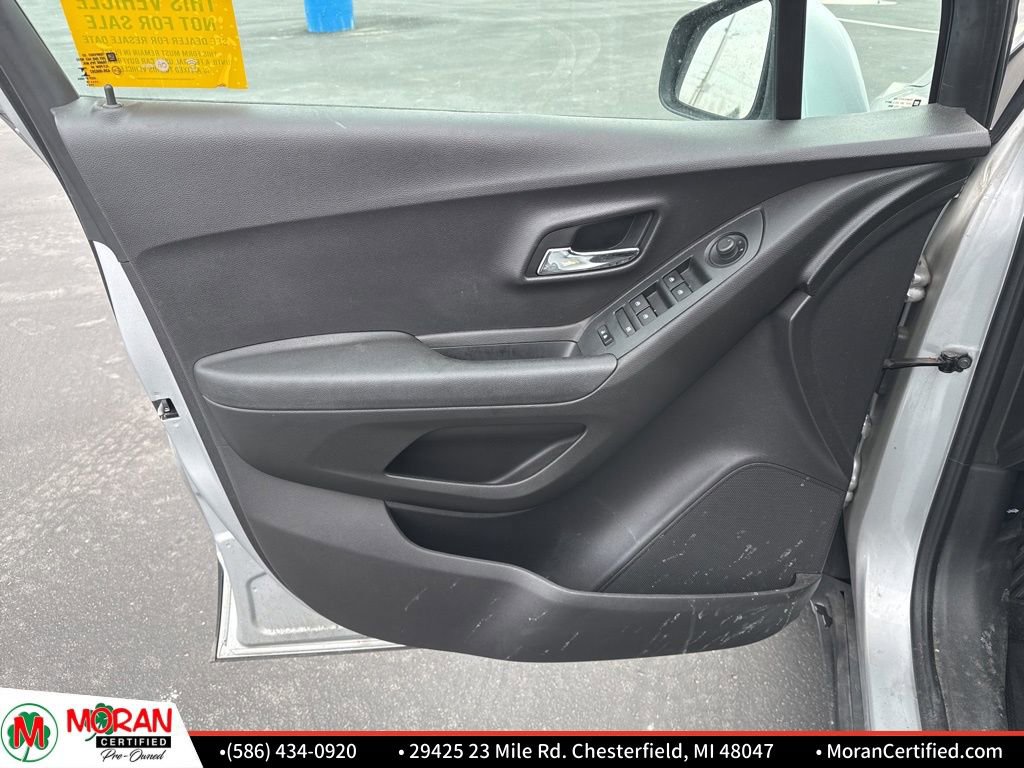 Used 2018 Chevrolet Trax LT image 9