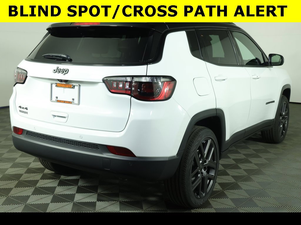 New 2026 Jeep Compass Limited image 9
