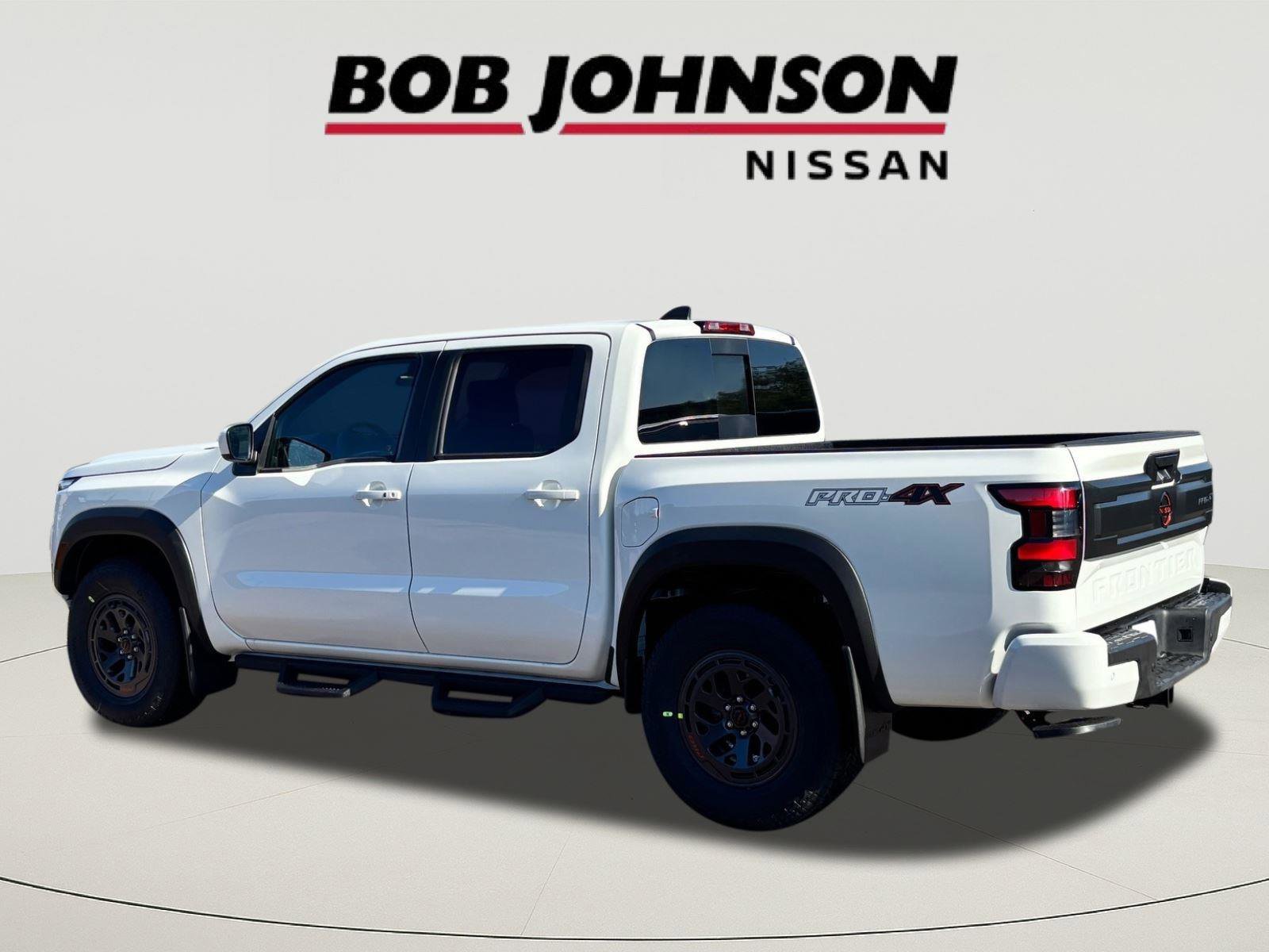 New 2026 Nissan Frontier PRO-4X w/ Tow Package AWD/4WD image 5