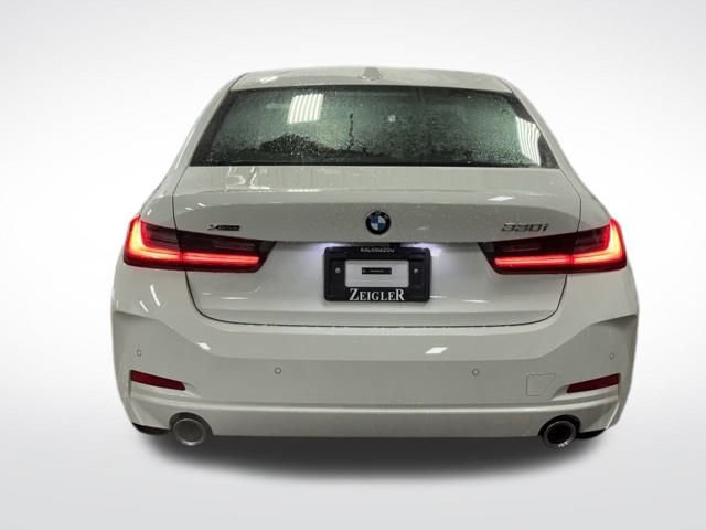 New 2026 BMW 330i xDrive Sedan w/ Premium Package image 7