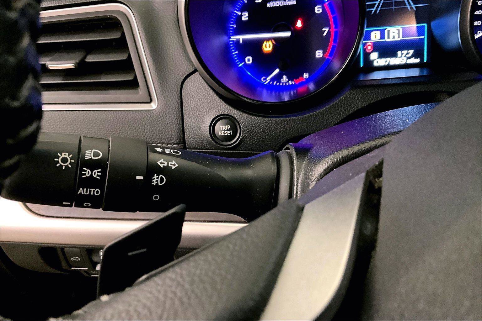 Used 2018 Subaru Outback 2.5i Limited image 31