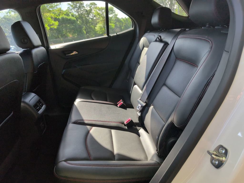 Used 2024 Chevrolet Equinox RS w/ RS Leather Package FWD image 33