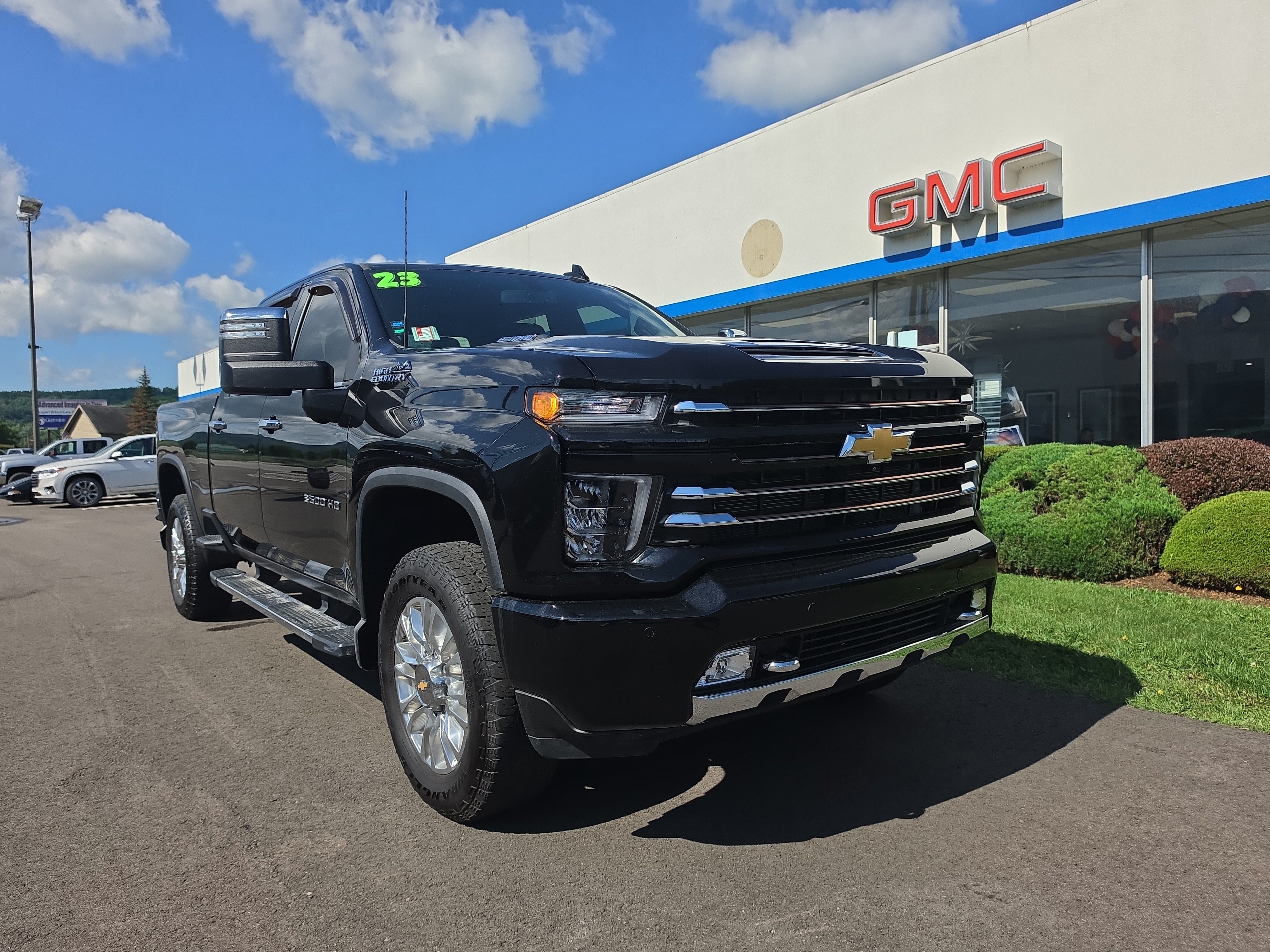 Used 2023 Chevrolet Silverado 3500 High Country w/ Z71 Off-Road Package