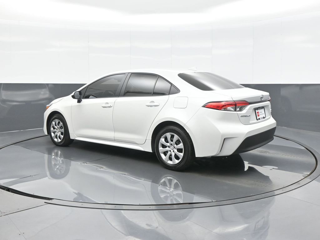 Certified 2026 Toyota Corolla LE FWD image 7