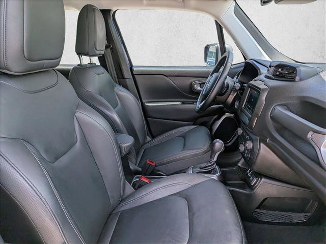 Used 2018 Jeep Renegade Limited w/ Safety & Security Group FWD image 19