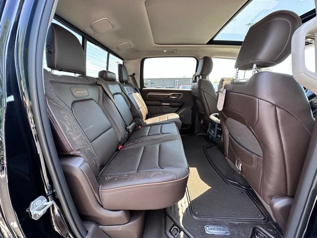 Used 2025 RAM 1500 Limited AWD/4WD image 31