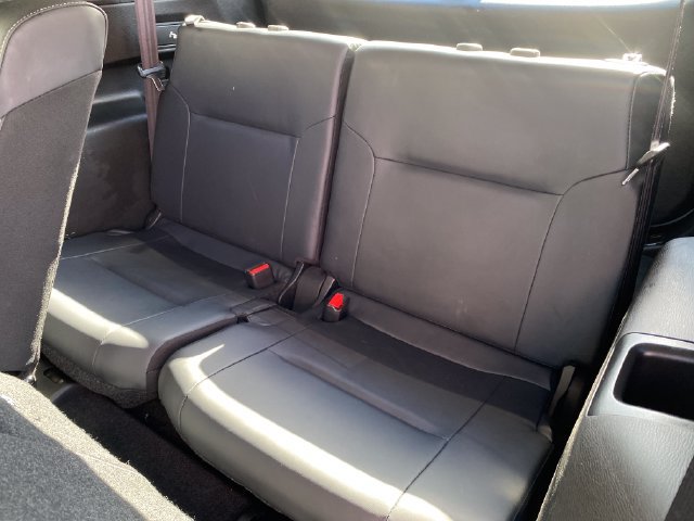 Used 2025 Mitsubishi Outlander SE AWD/4WD image 12