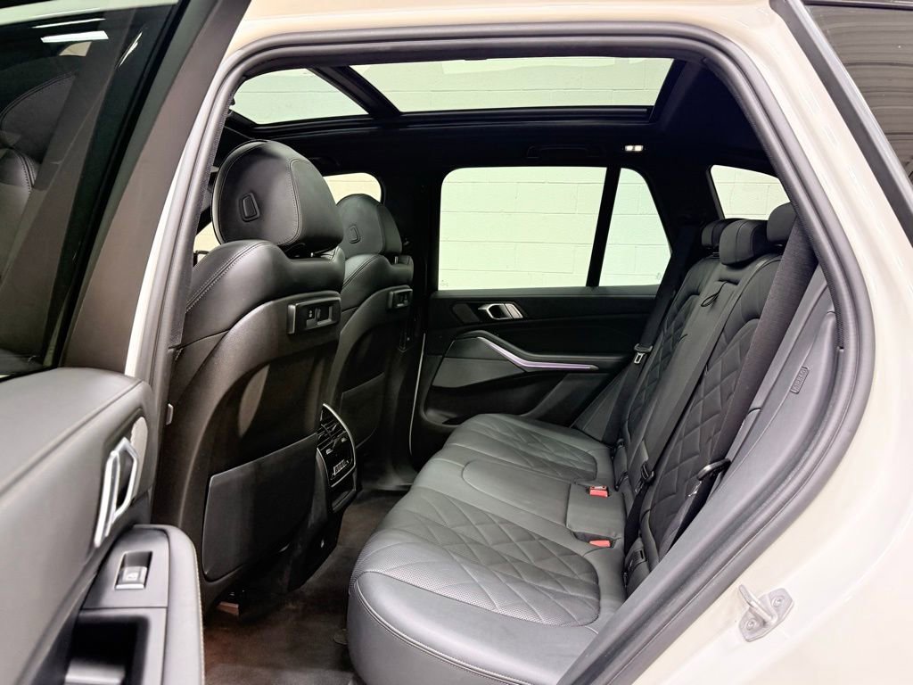 Used 2023 BMW X5 xDrive40i w/ M Sport Package image 20