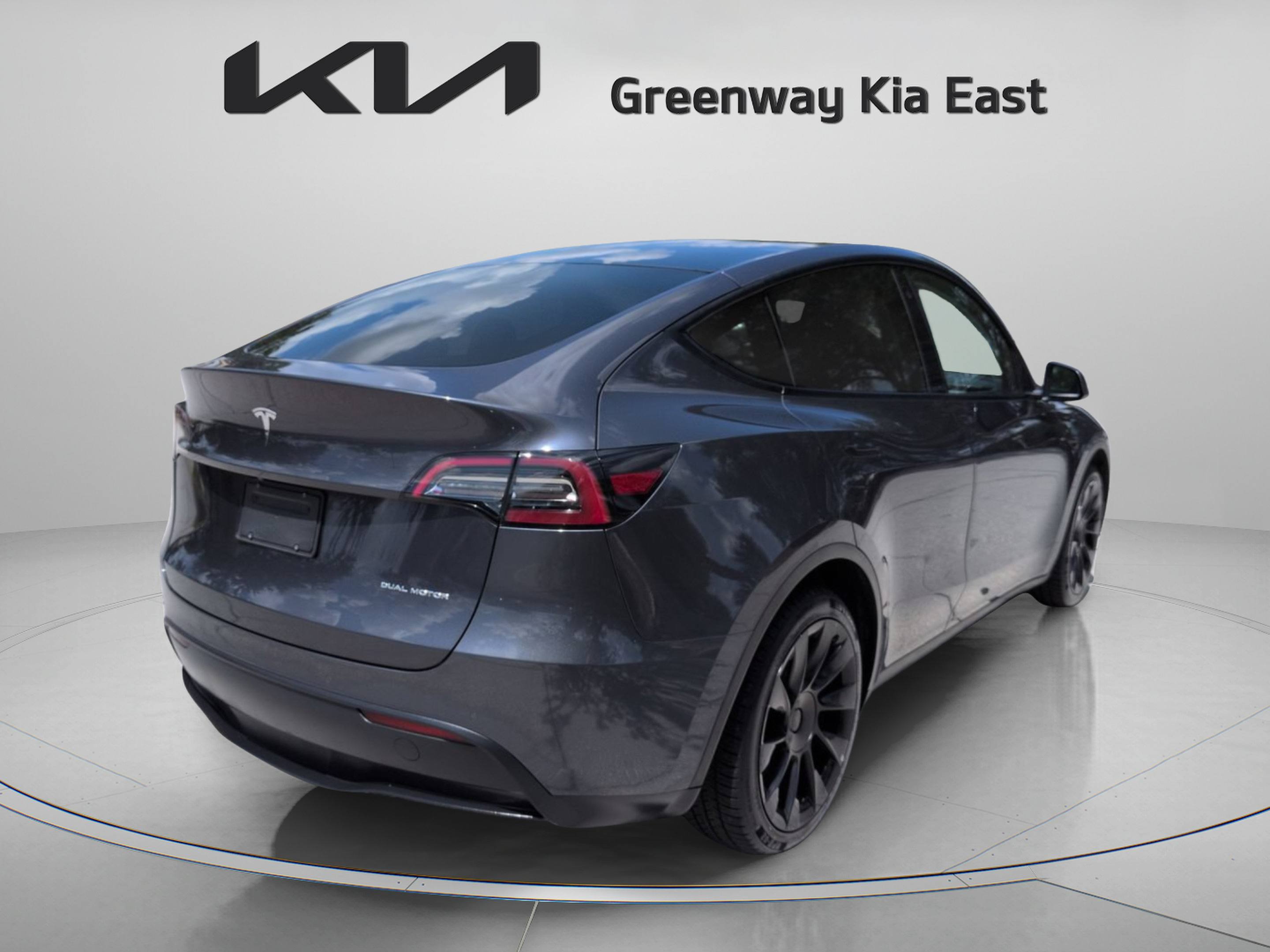 Used 2021 Tesla Model Y Long Range AWD/4WD image 6