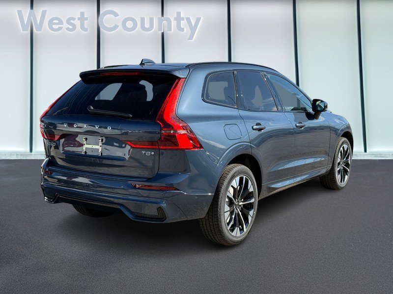 New 2027 Volvo XC60 T8 Plus AWD/4WD image 3