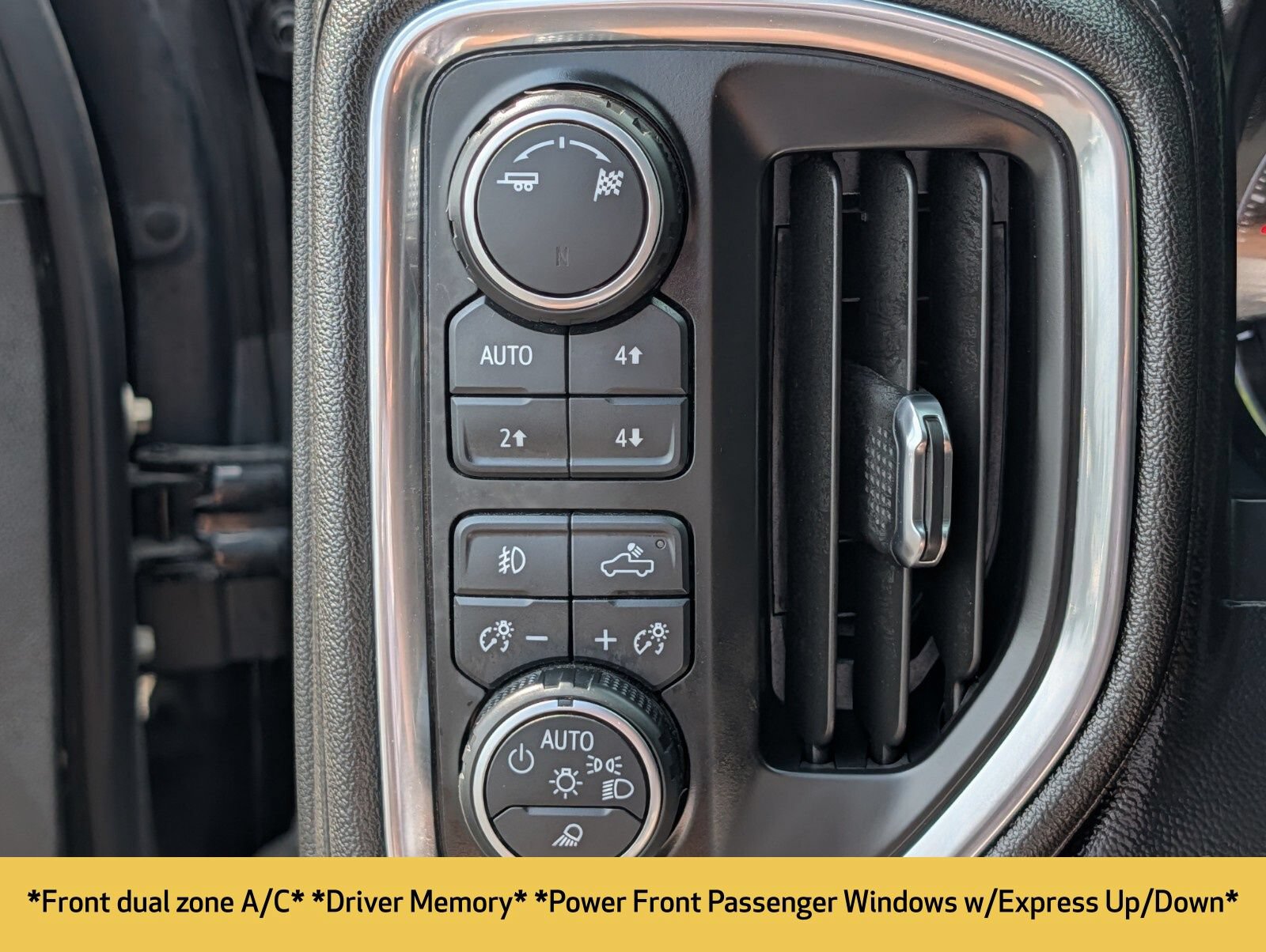 Used 2019 Chevrolet Silverado 1500 LTZ w/ LTZ Plus Package AWD/4WD image 14