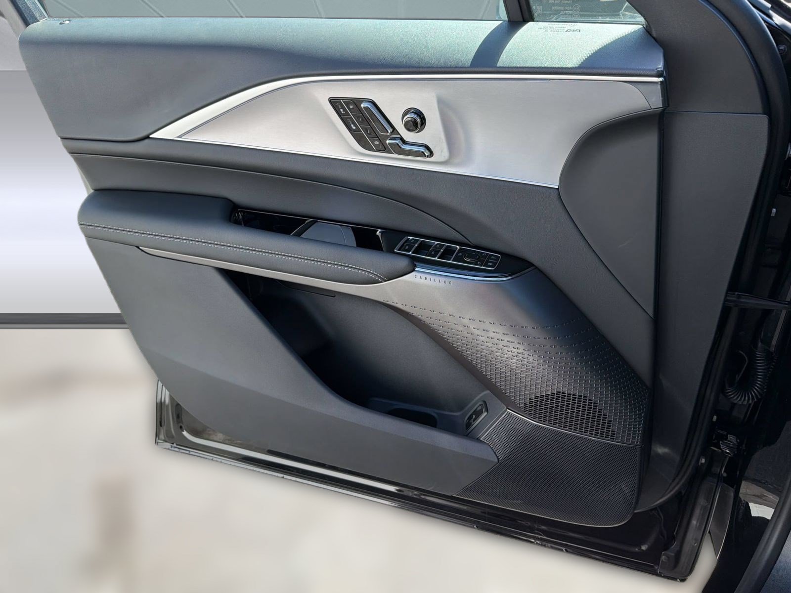 New 2027 Cadillac Lyriq Sport RWD image 13