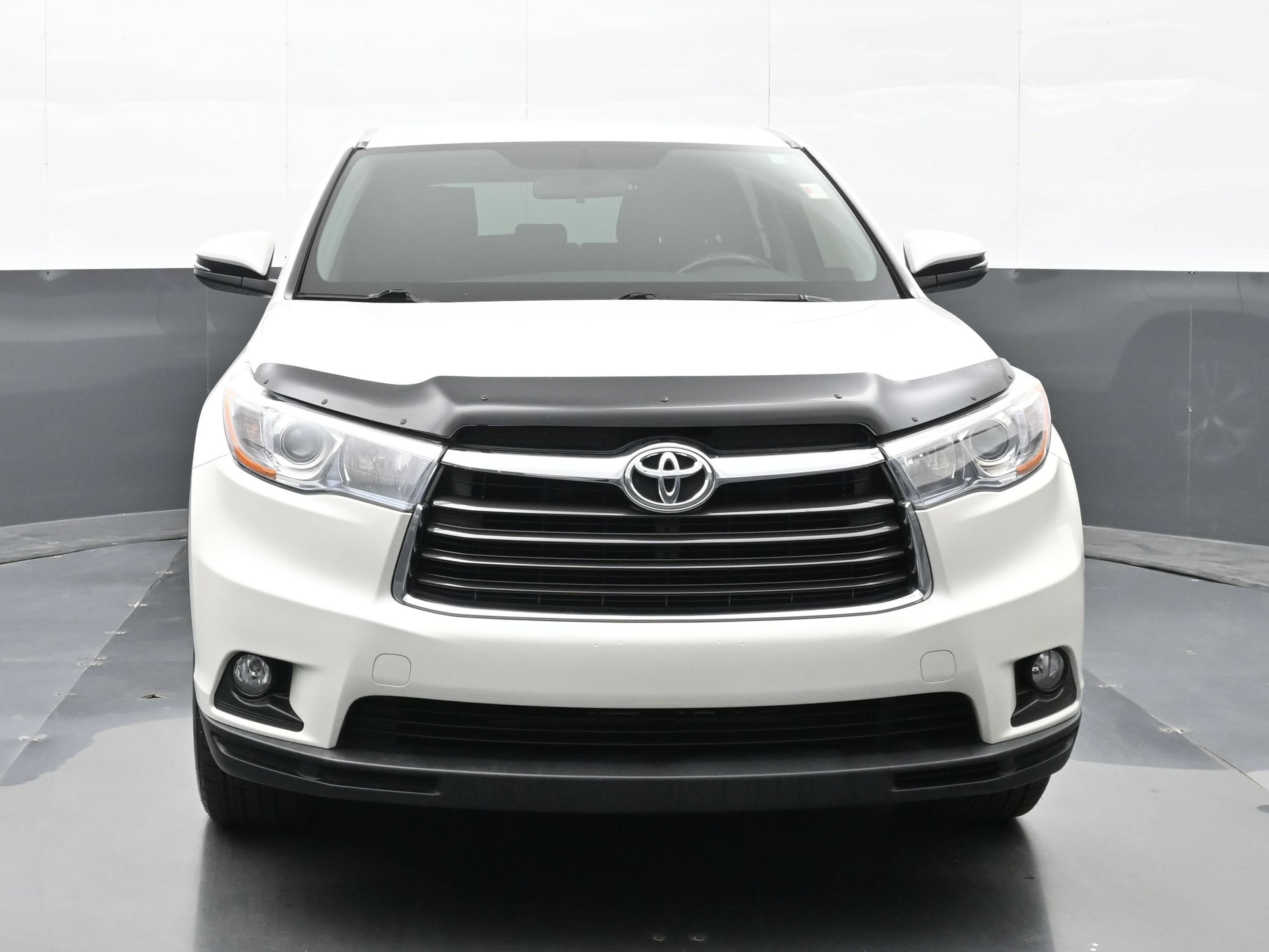Used 2015 Toyota Highlander Plus AWD/4WD image 7