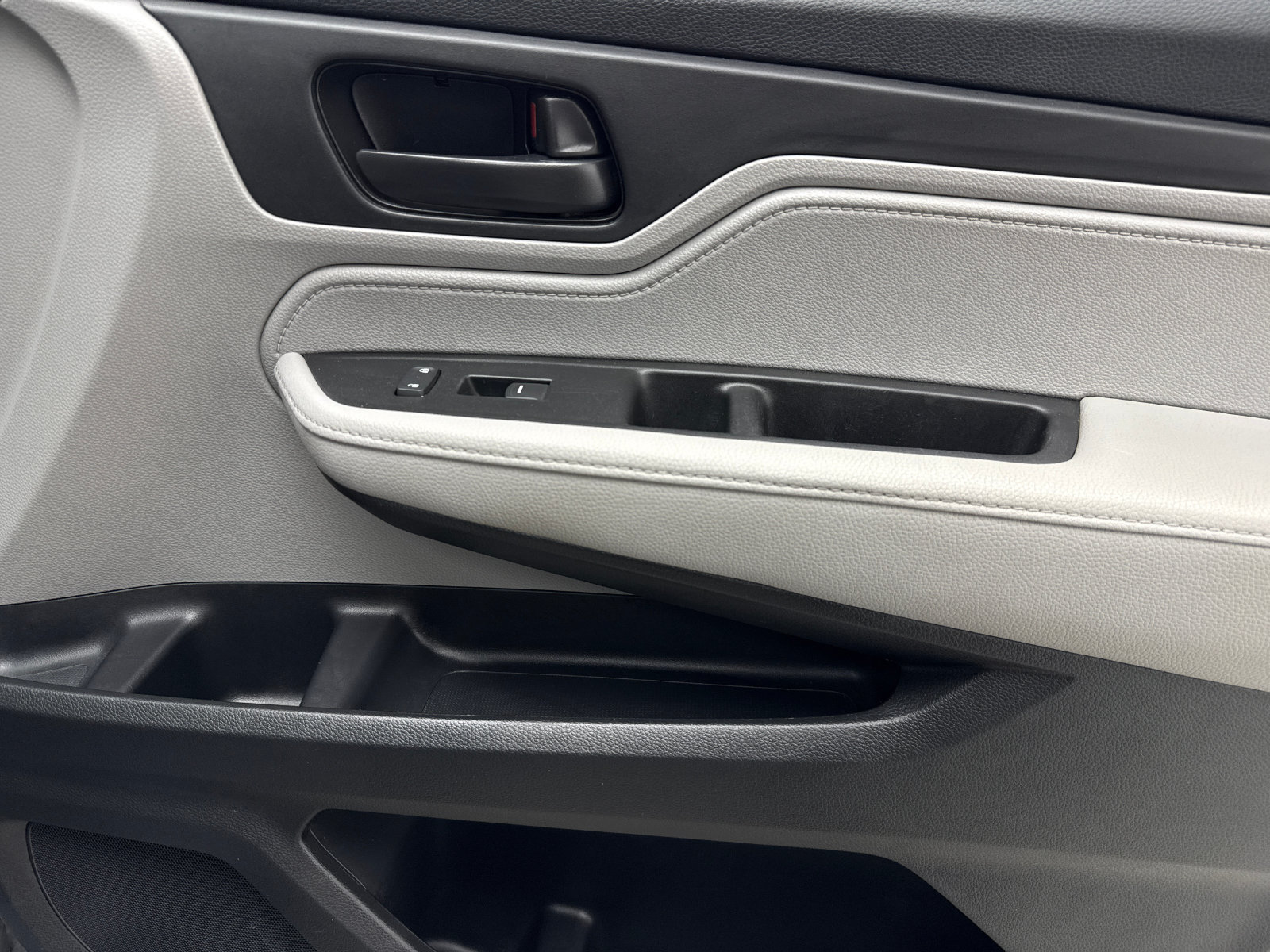 Used 2020 Honda Odyssey EX-L image 41