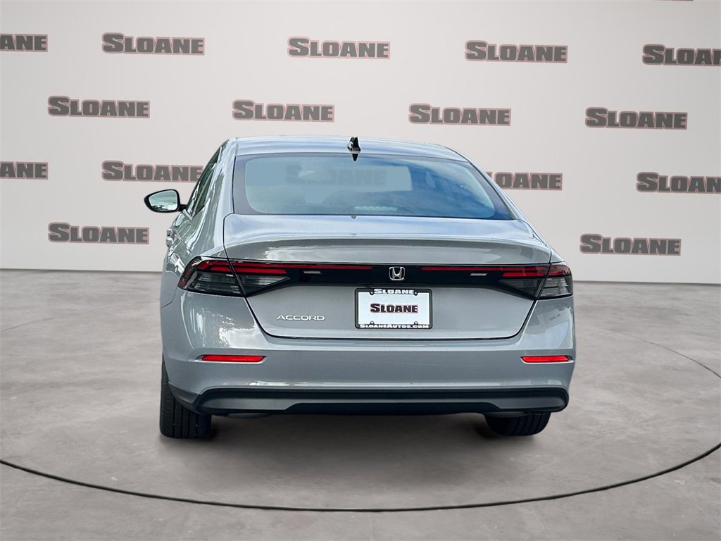 New 2025 Honda Accord SE image 4