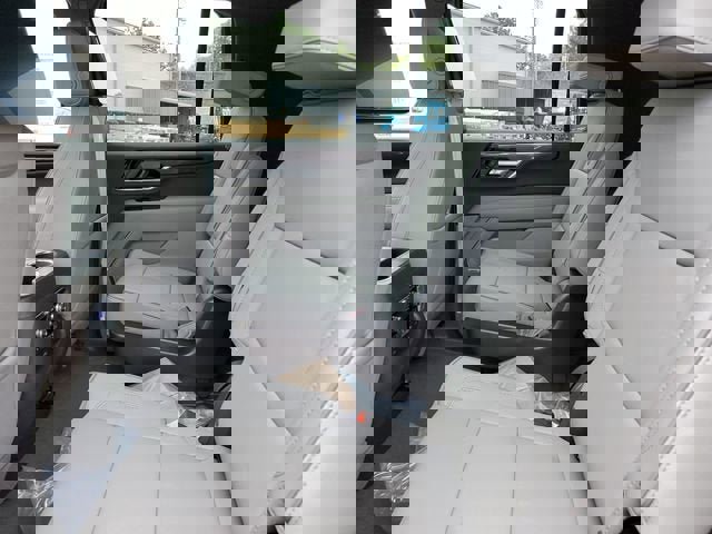 New 2026 GMC Yukon XL Elevation w/ Elevation Premium Package AWD/4WD image 11