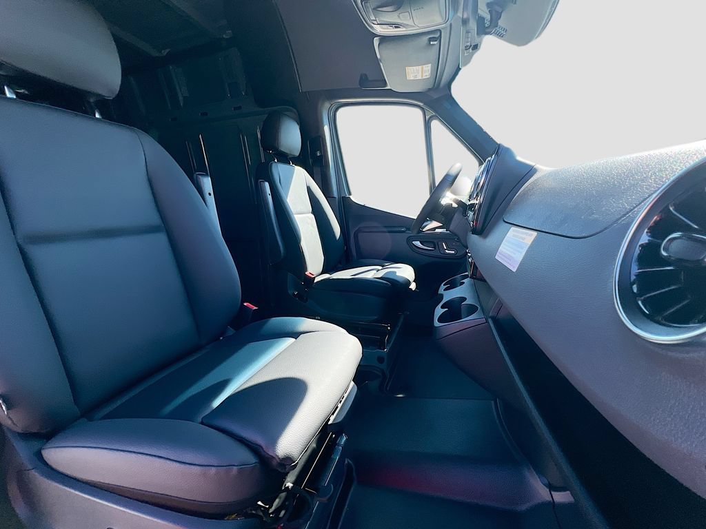 New 2026 Mercedes-Benz Sprinter 2500 image 27