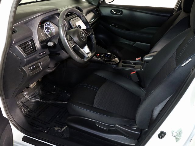 Used 2019 Nissan Leaf SV image 12