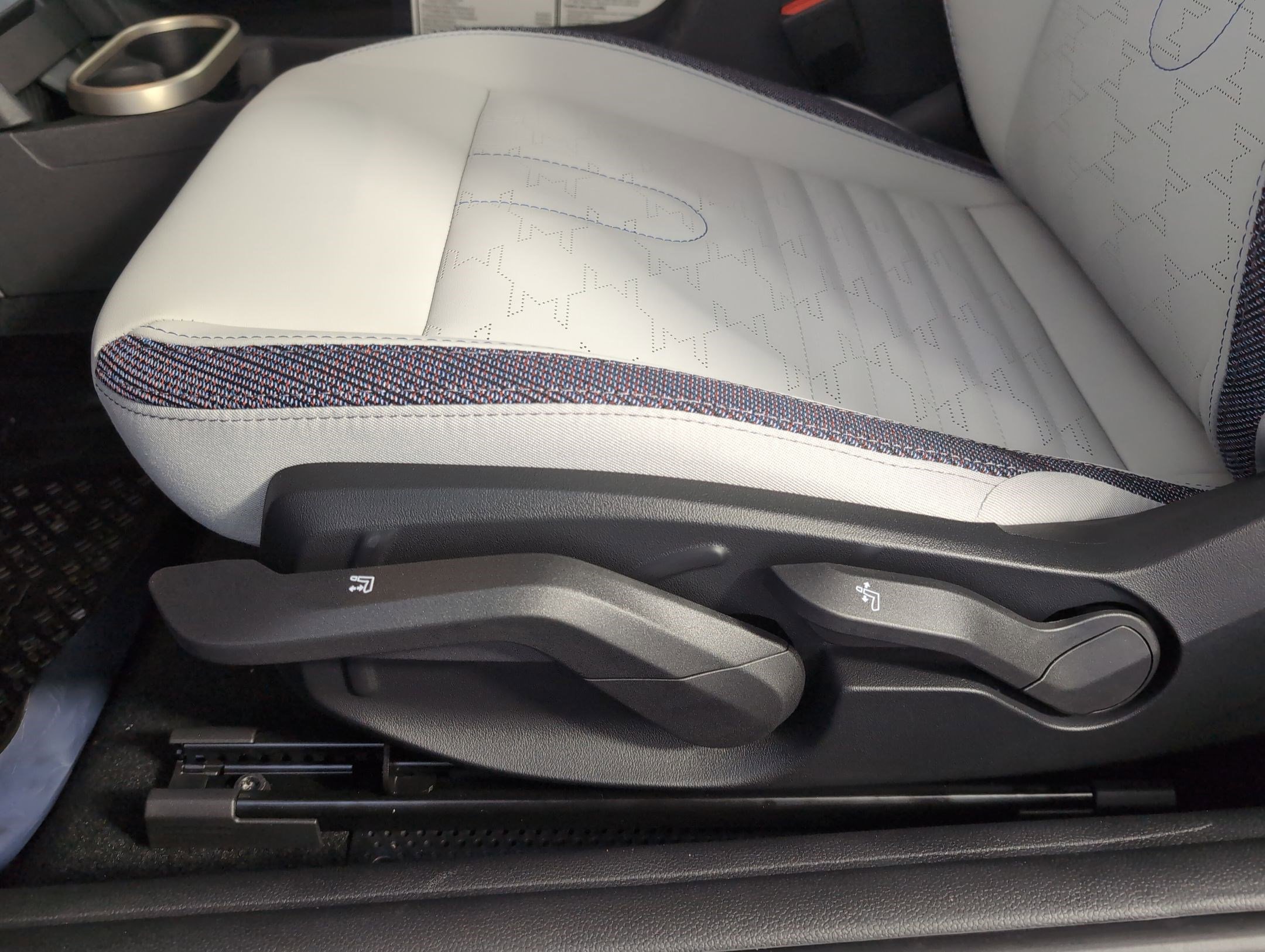 New 2026 MINI Cooper S image 10