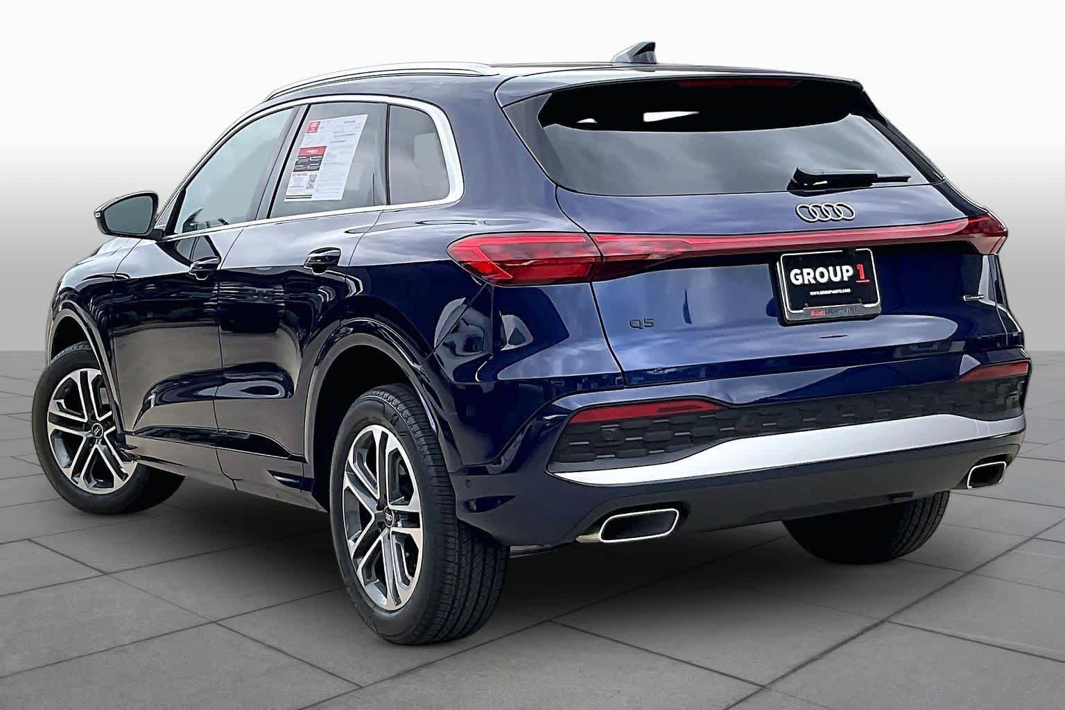 Used 2025 Audi Q5 Premium w/ Convenience Package AWD/4WD image 11