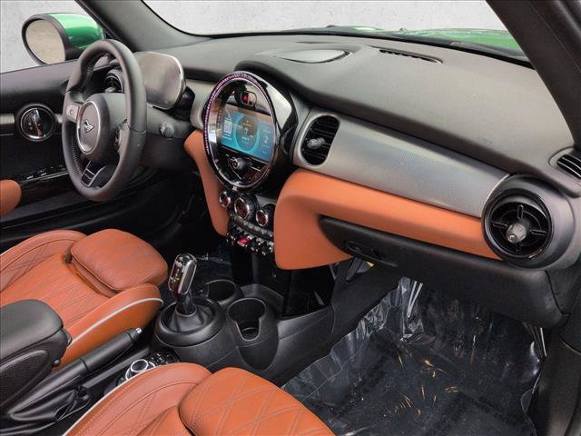 Used 2023 MINI Cooper S w/ Signature Upholstery Package FWD image 20