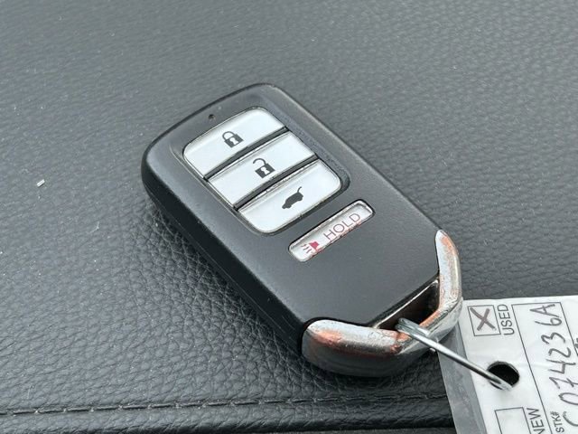 Used 2017 Honda Pilot LX image 16