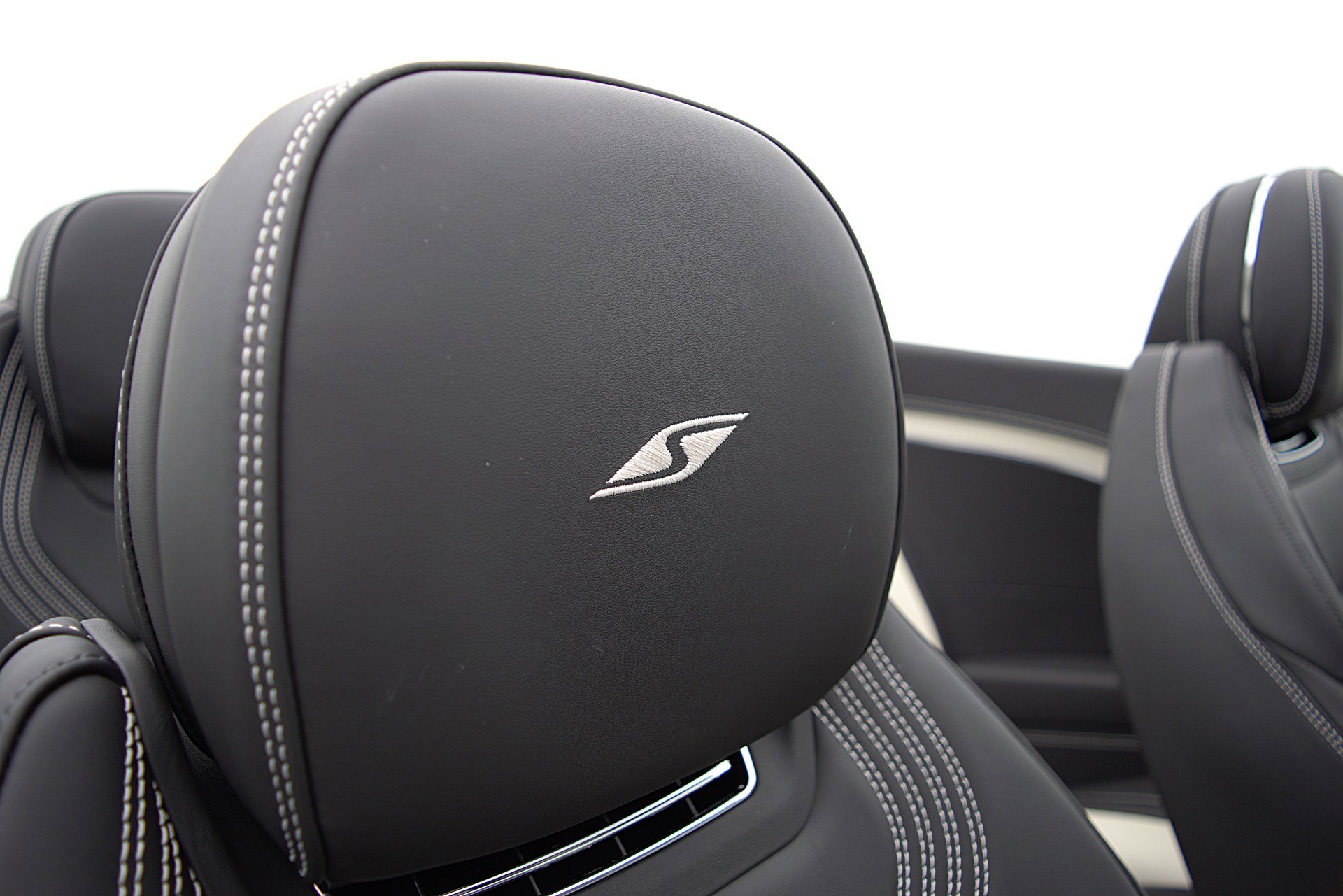 Certified 2023 Bentley Continental GT S image 37