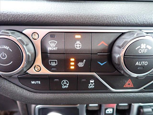 New 2025 Jeep Gladiator Willys AWD/4WD image 18