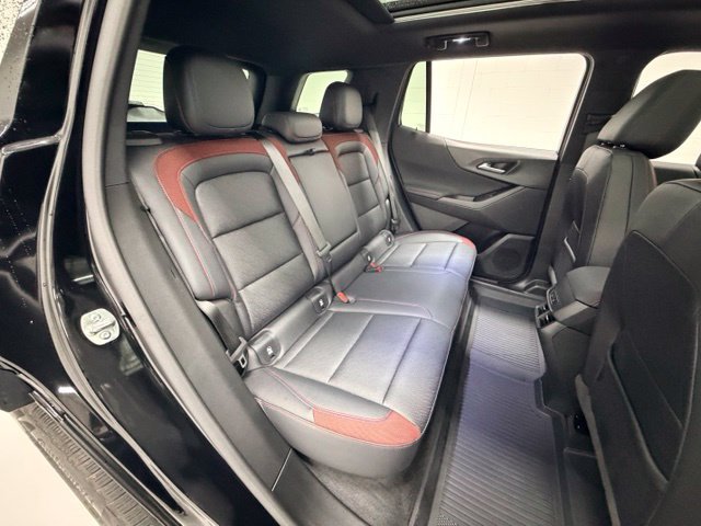 Certified 2025 Chevrolet Equinox RS w/ Safety and Technology Package AWD/4WD image 25