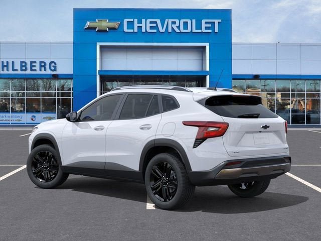 New 2026 Chevrolet Trax ACTIV w/ Sunroof Package FWD image 3