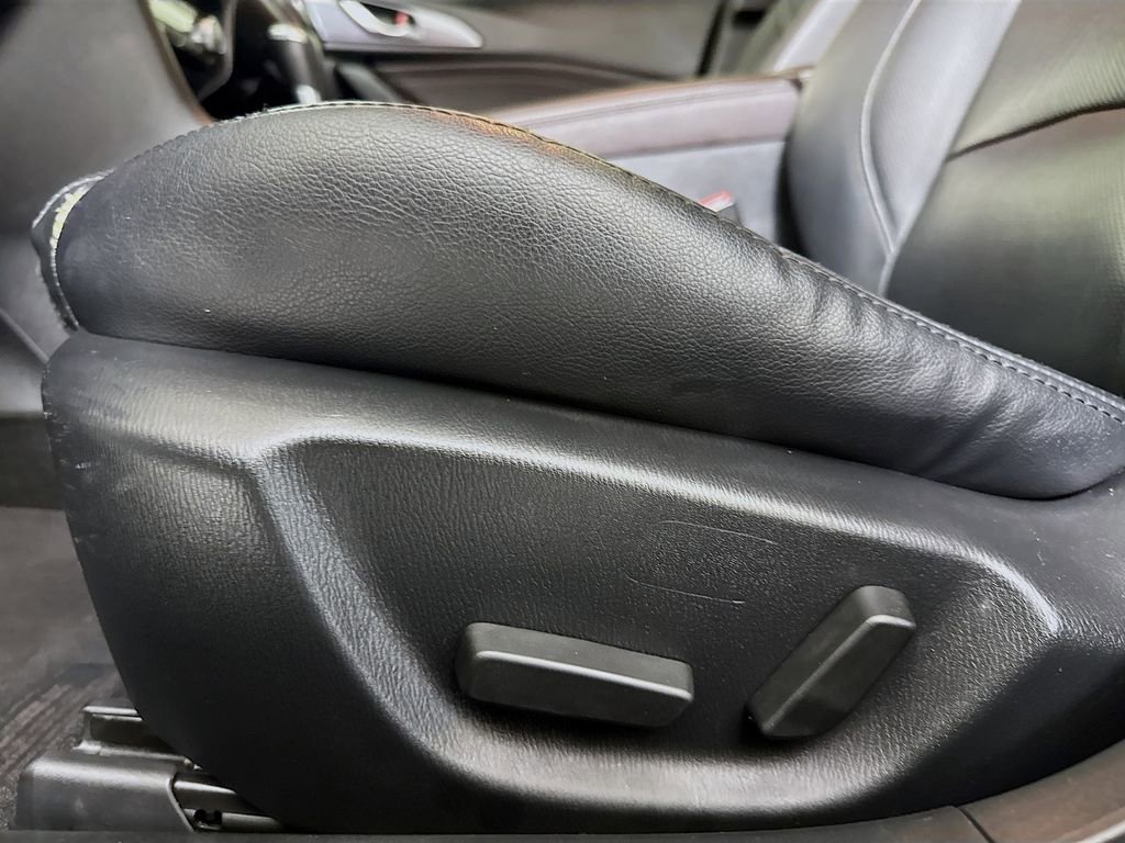 Used 2018 MAZDA MAZDA3 Grand Touring w/ Premium Equipment Package image 17