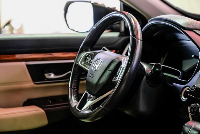 Used 2019 Honda CR-V Touring image 14