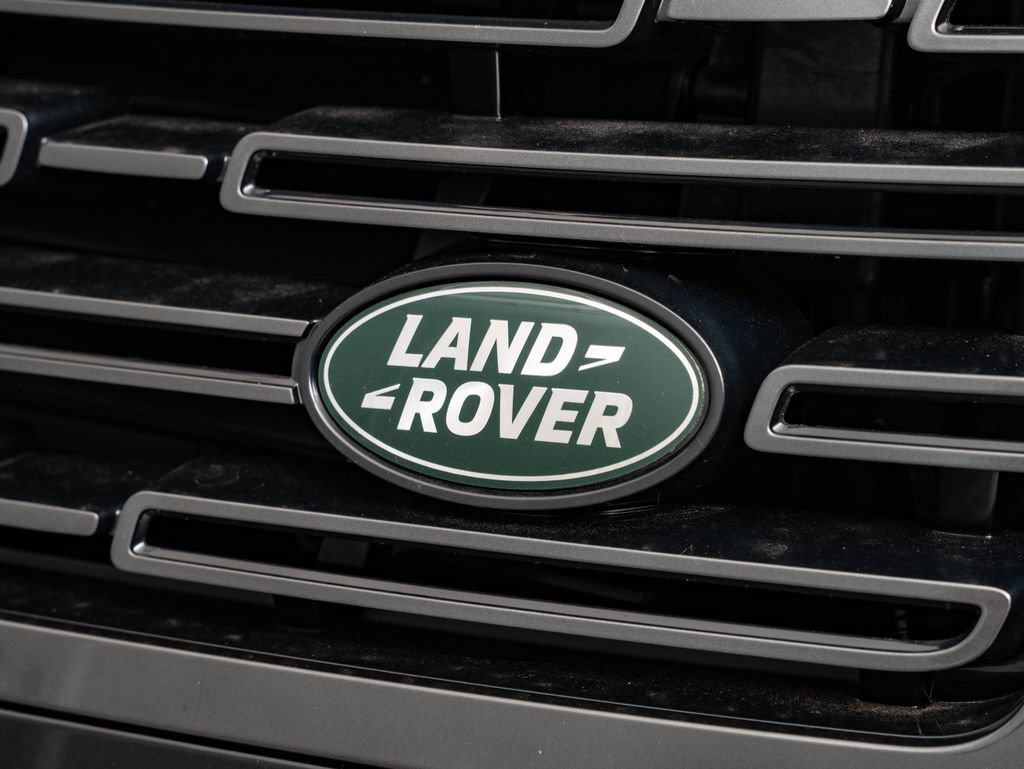 New 2026 Land Rover Range Rover SE AWD/4WD image 17