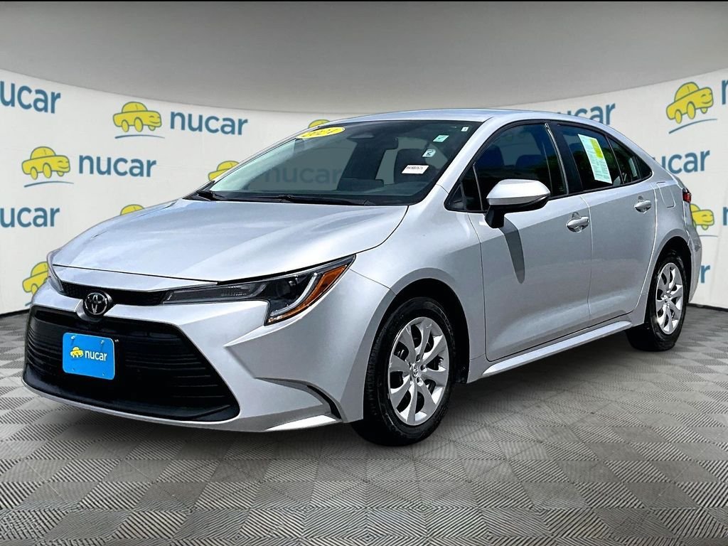 Used 2024 Toyota Corolla LE FWD image 3