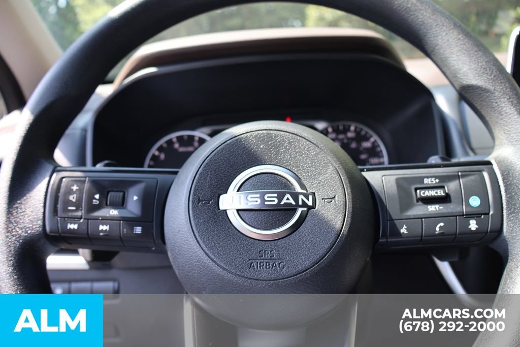 Used 2023 Nissan Rogue SV FWD image 28