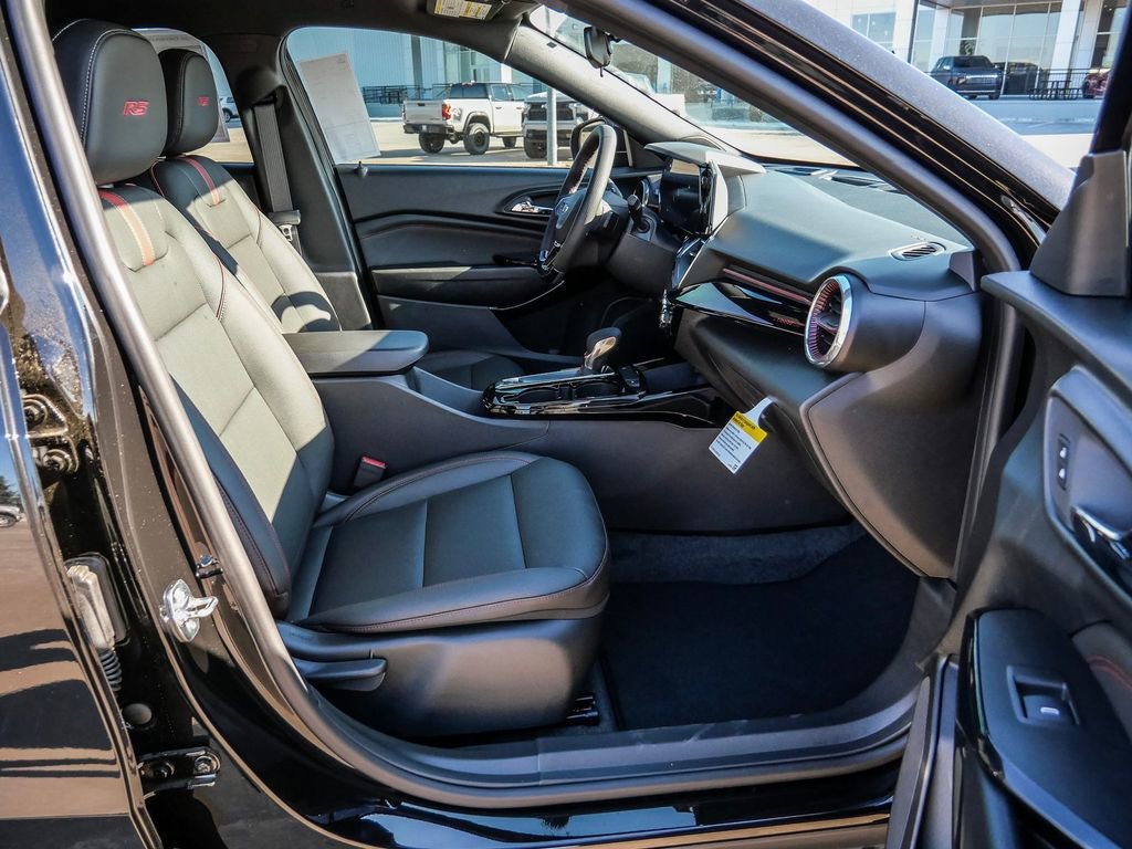 Used 2026 Chevrolet Trax RS w/ Driver Confidence Package FWD image 12