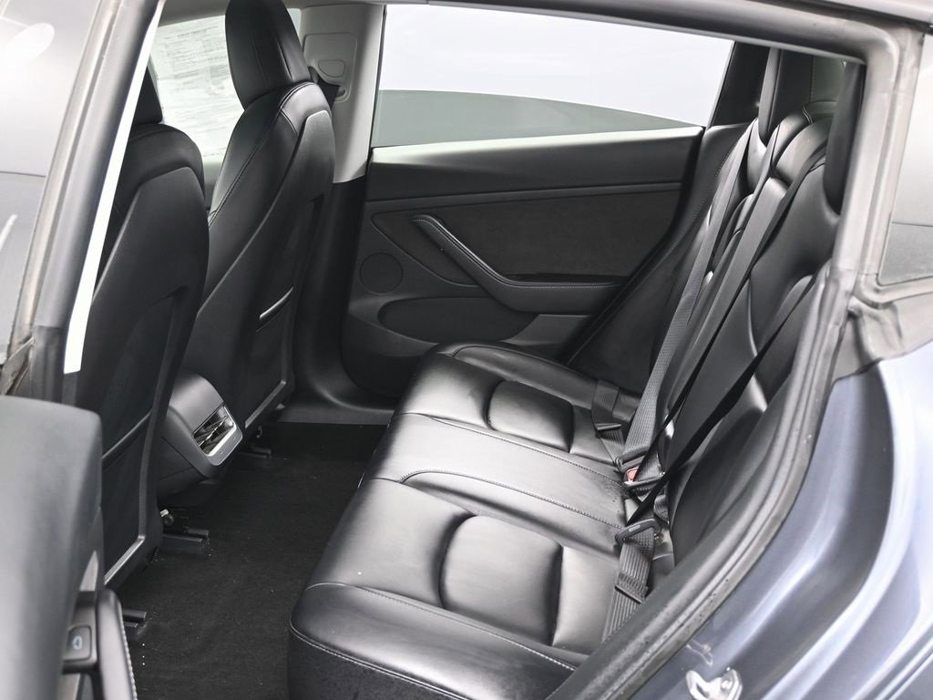 Used 2022 Tesla Model 3 Performance image 36