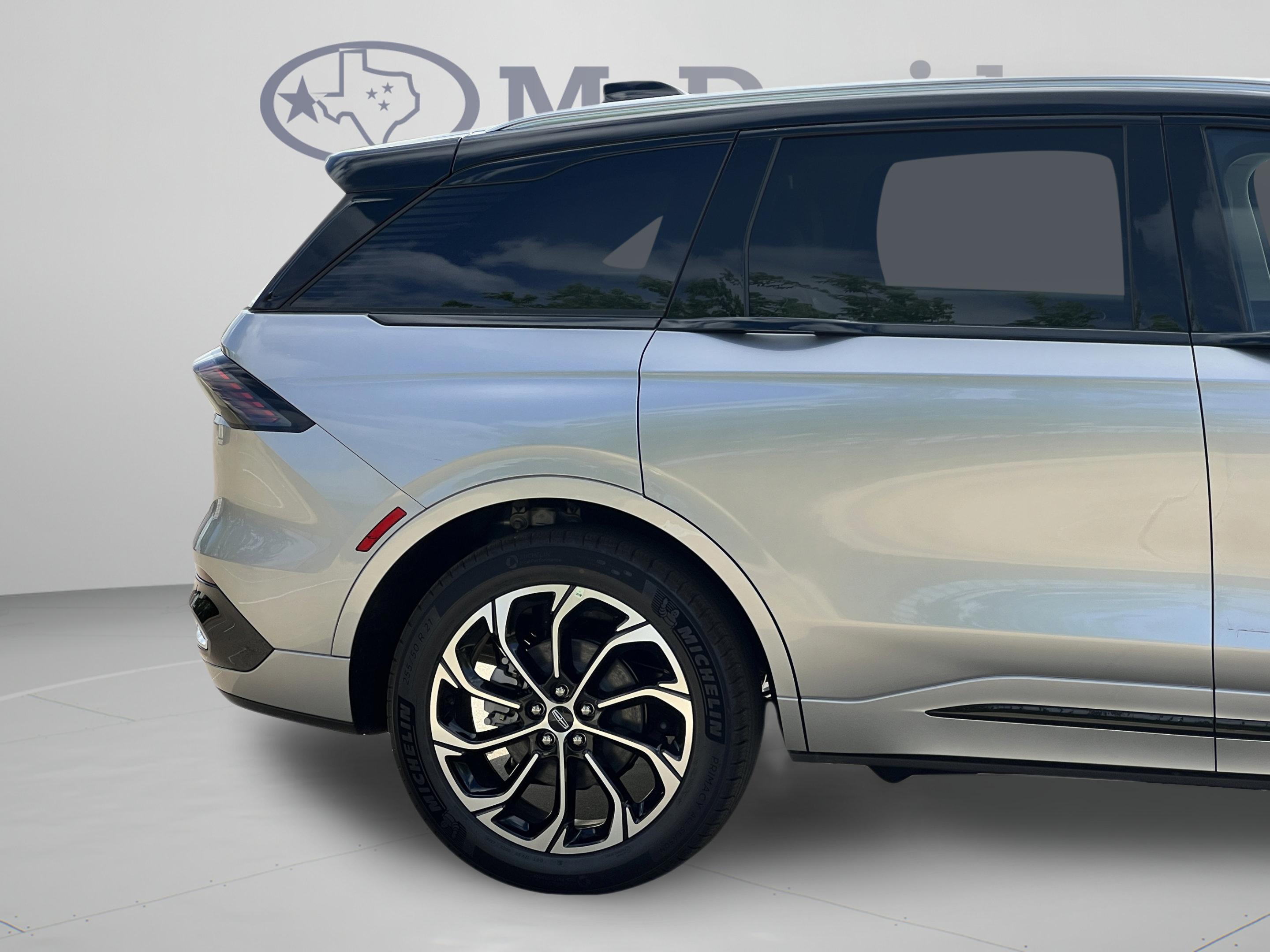 New 2026 Lincoln Nautilus Reserve AWD/4WD image 43