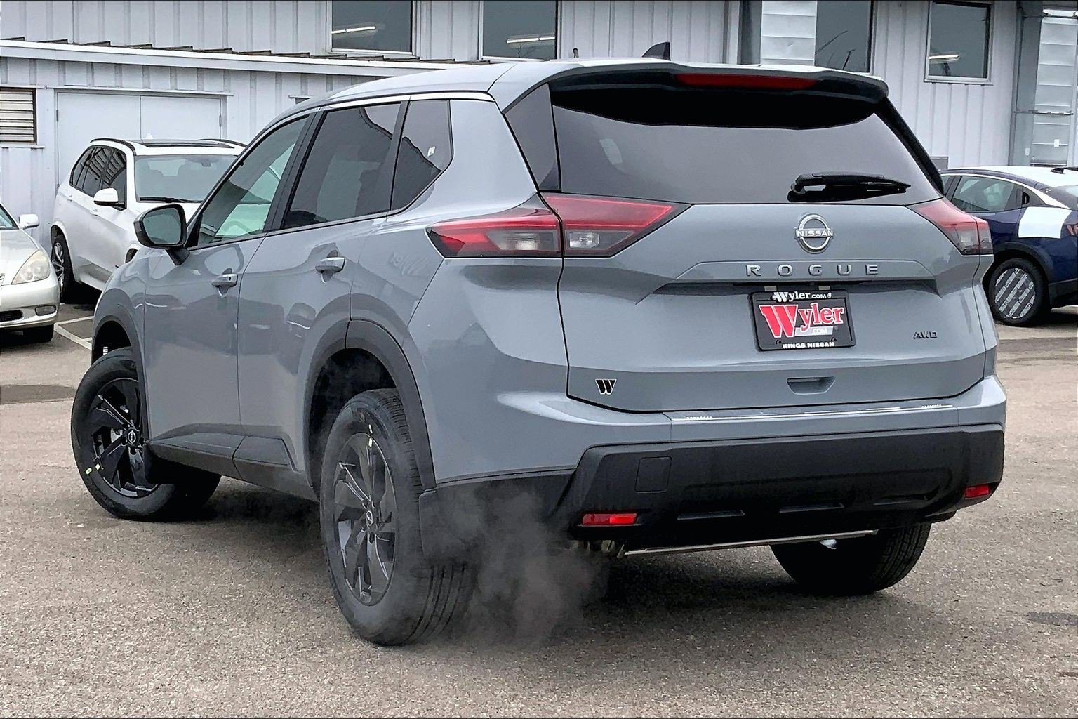 New 2026 Nissan Rogue SV AWD/4WD image 3