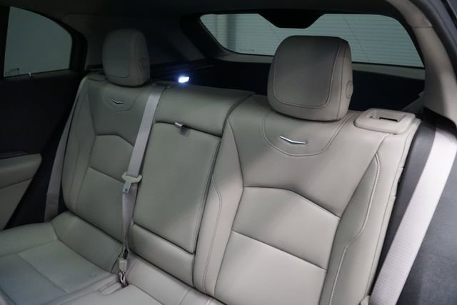 Used 2022 Cadillac XT4 Luxury w/ Cold Weather Package image 22