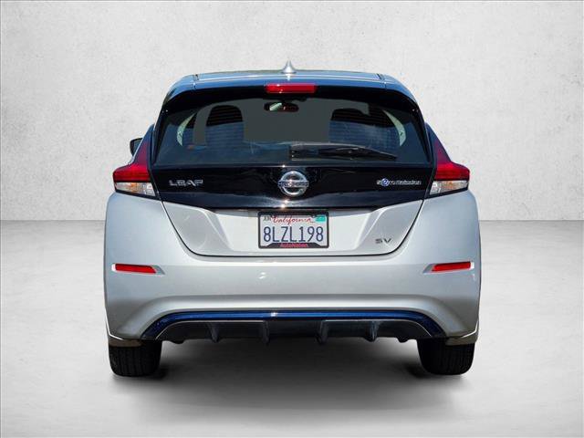 Used 2018 Nissan Leaf SV FWD image 7