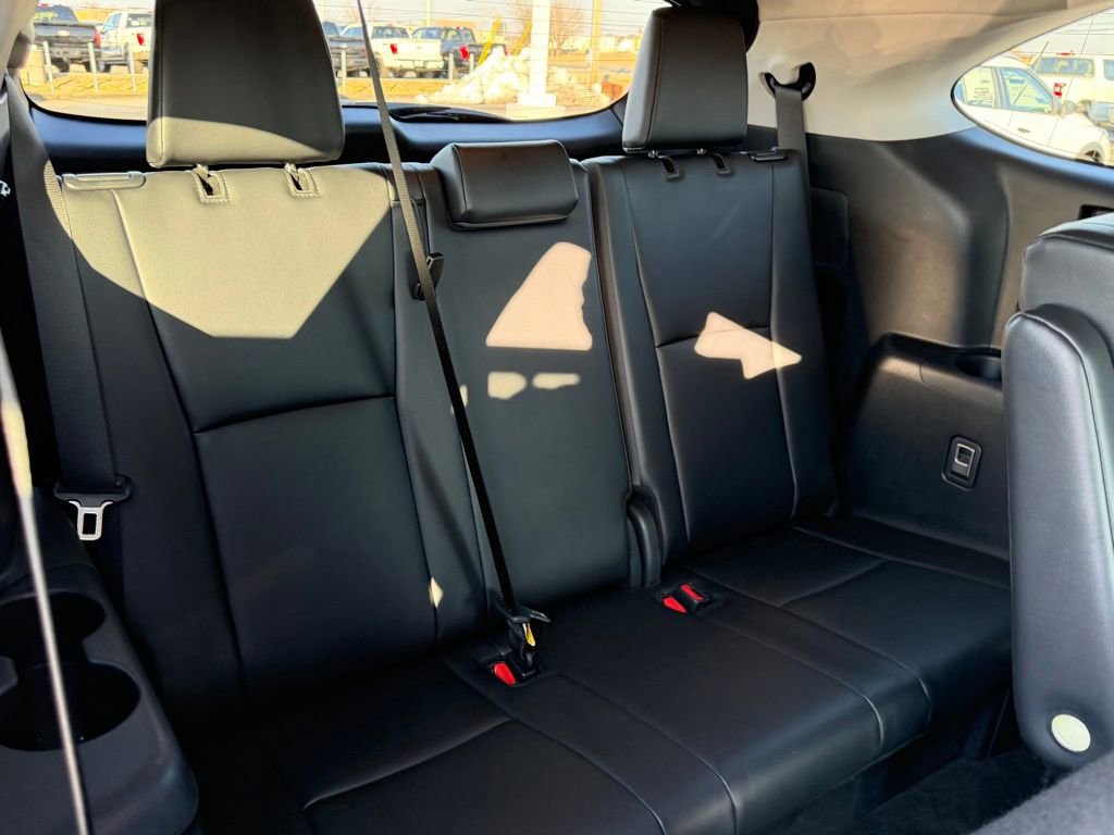Used 2024 Toyota Highlander XLE image 23