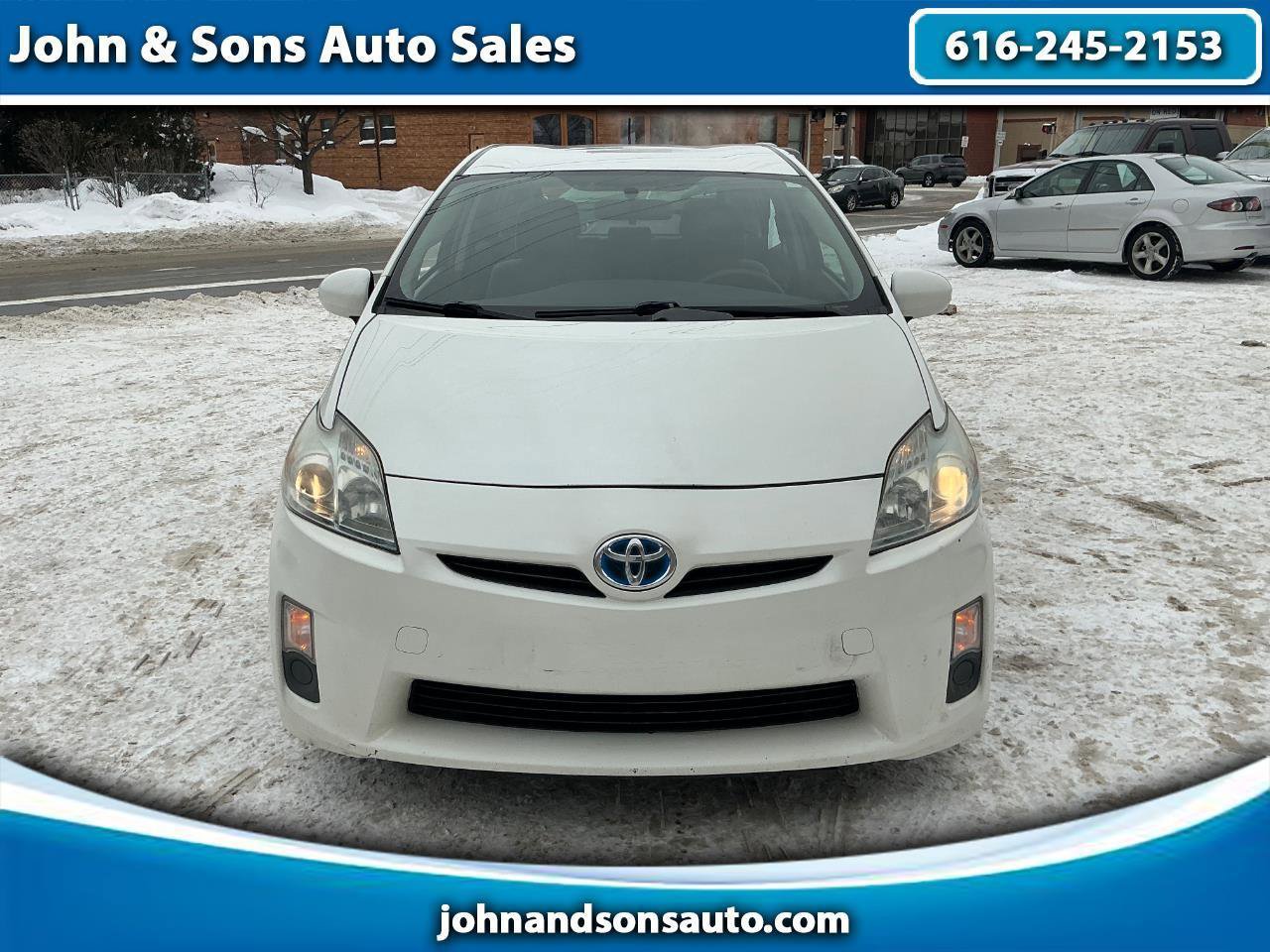 Used 2010 Toyota Prius Five image 1