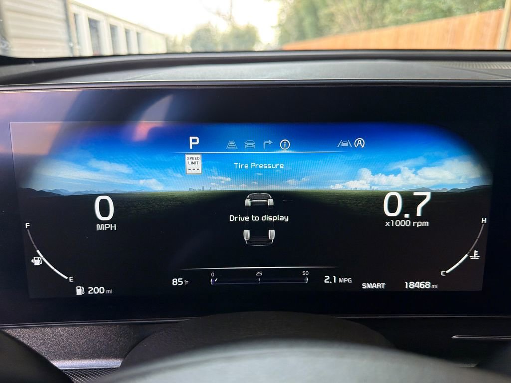 Used 2024 Kia Sportage SX image 24