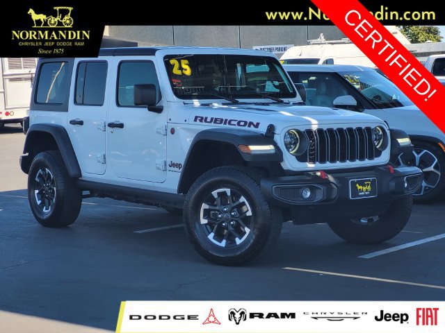 Certified 2025 Jeep Wrangler Unlimited Rubicon AWD/4WD image 1