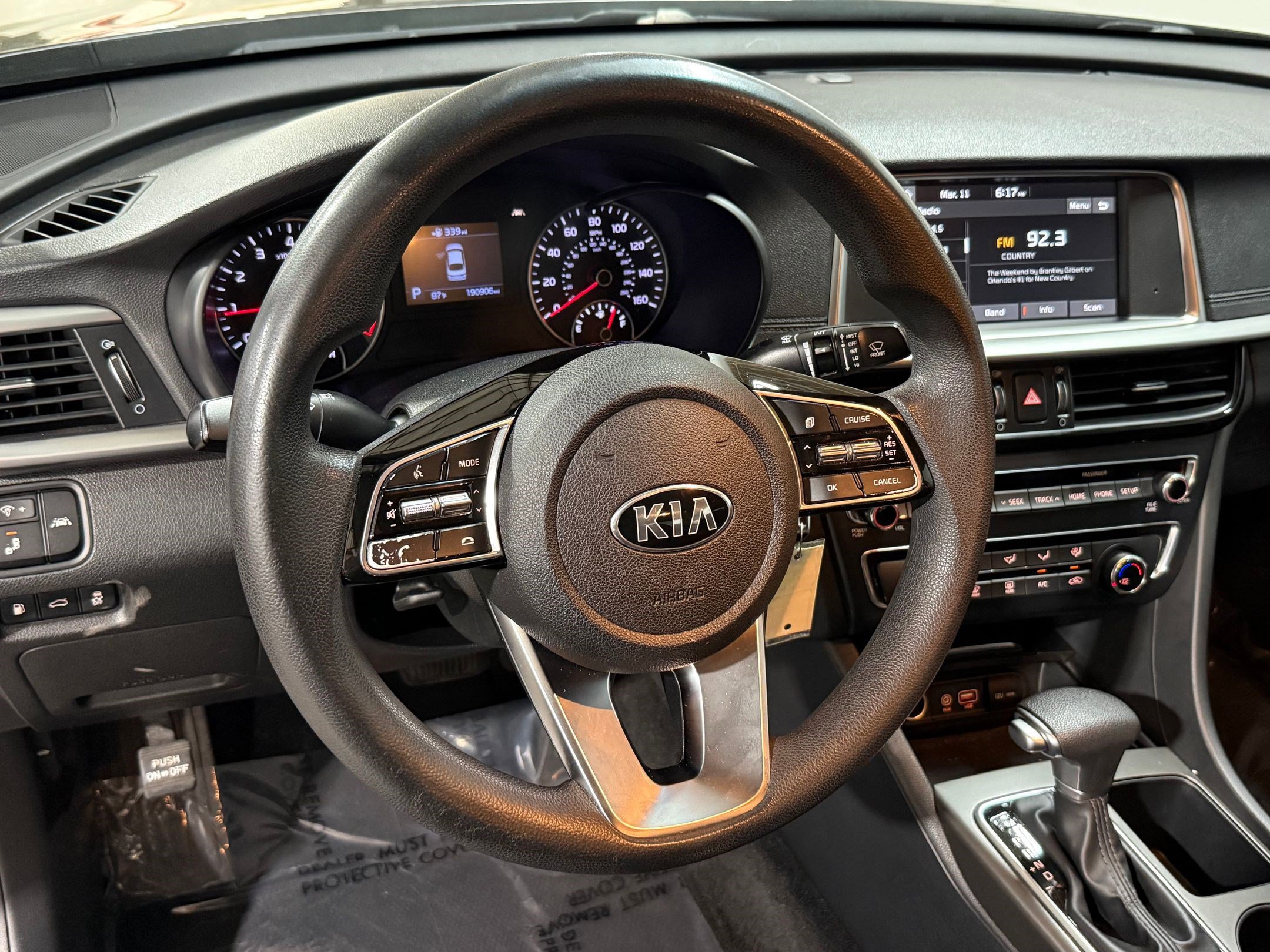 Used 2019 Kia Optima LX image 4