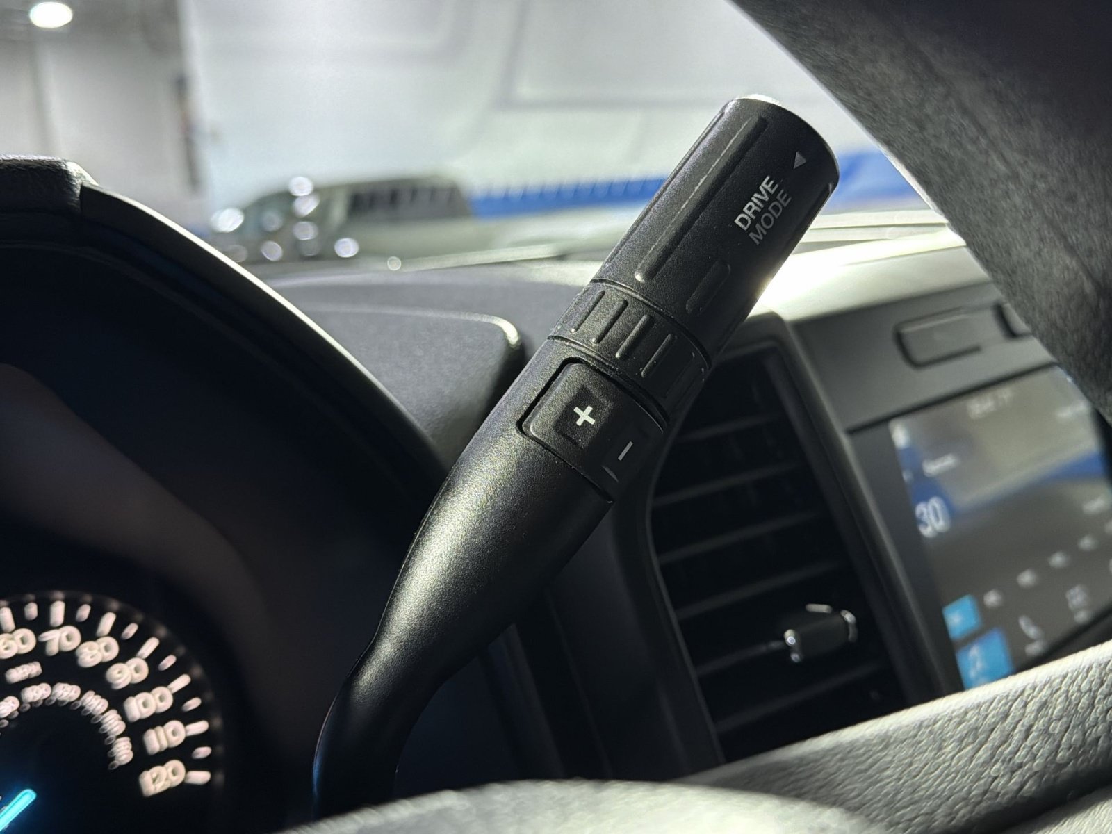 Used 2018 Ford F150 XL w/ Equipment Group 101A Mid AWD/4WD image 22