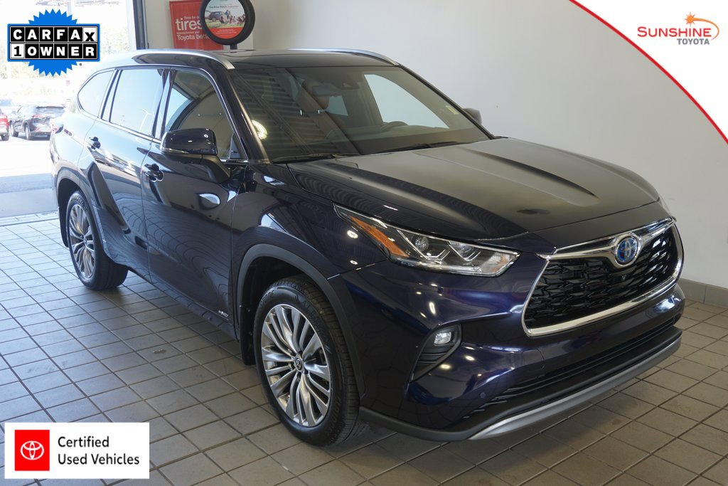 Used 2024 Toyota Highlander Platinum