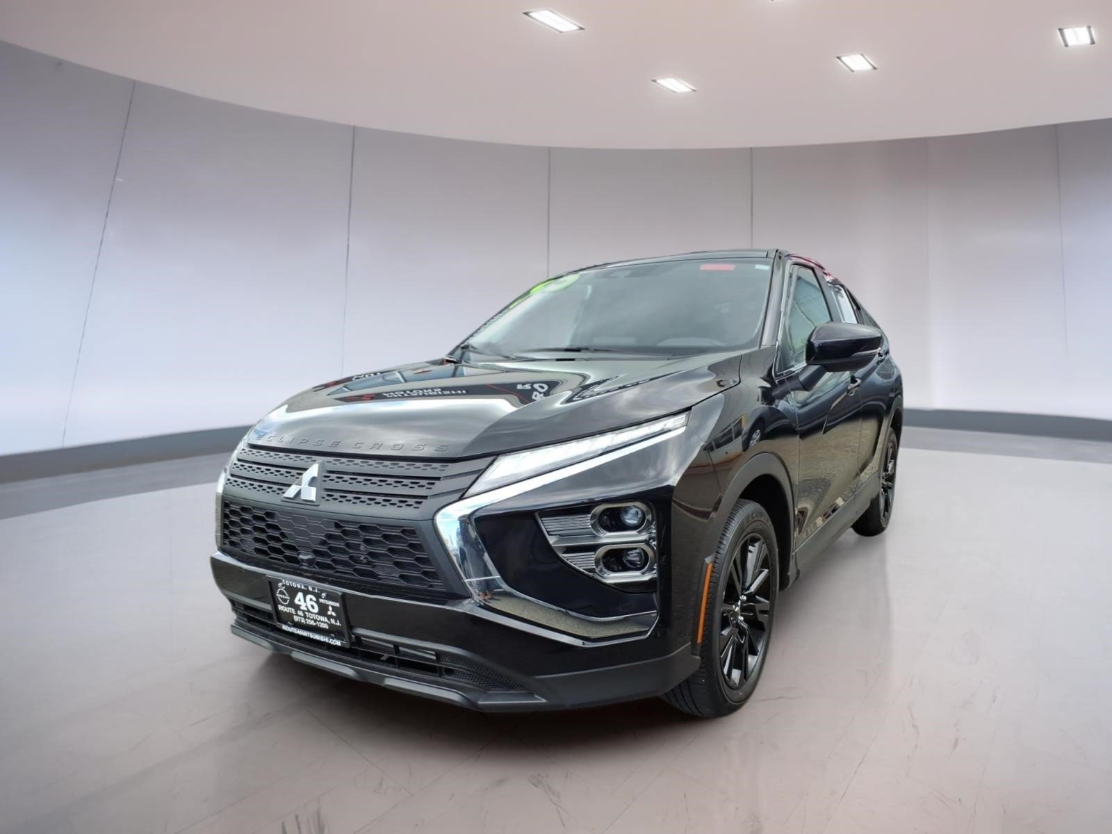 Used 2025 Mitsubishi Eclipse Cross LE AWD/4WD image 2