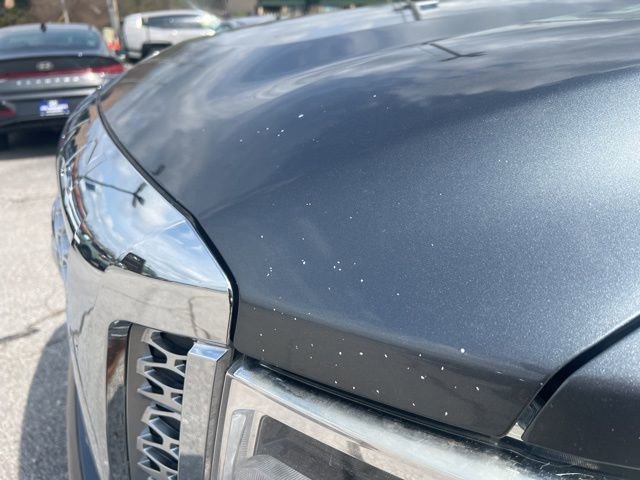 Used 2017 Nissan Titan SL image 23